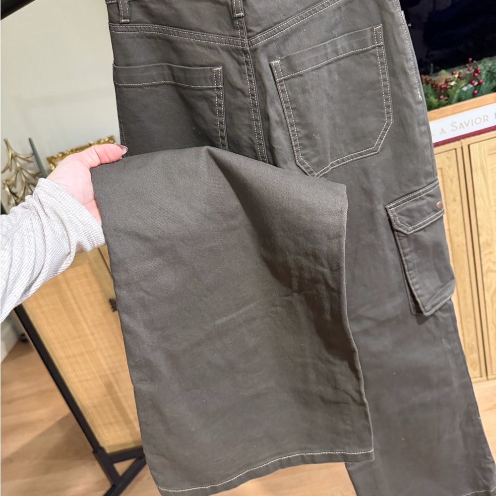 Pacsun Wide Leg Grey Cargo Jeans 2/26 - Picture 2 of 4